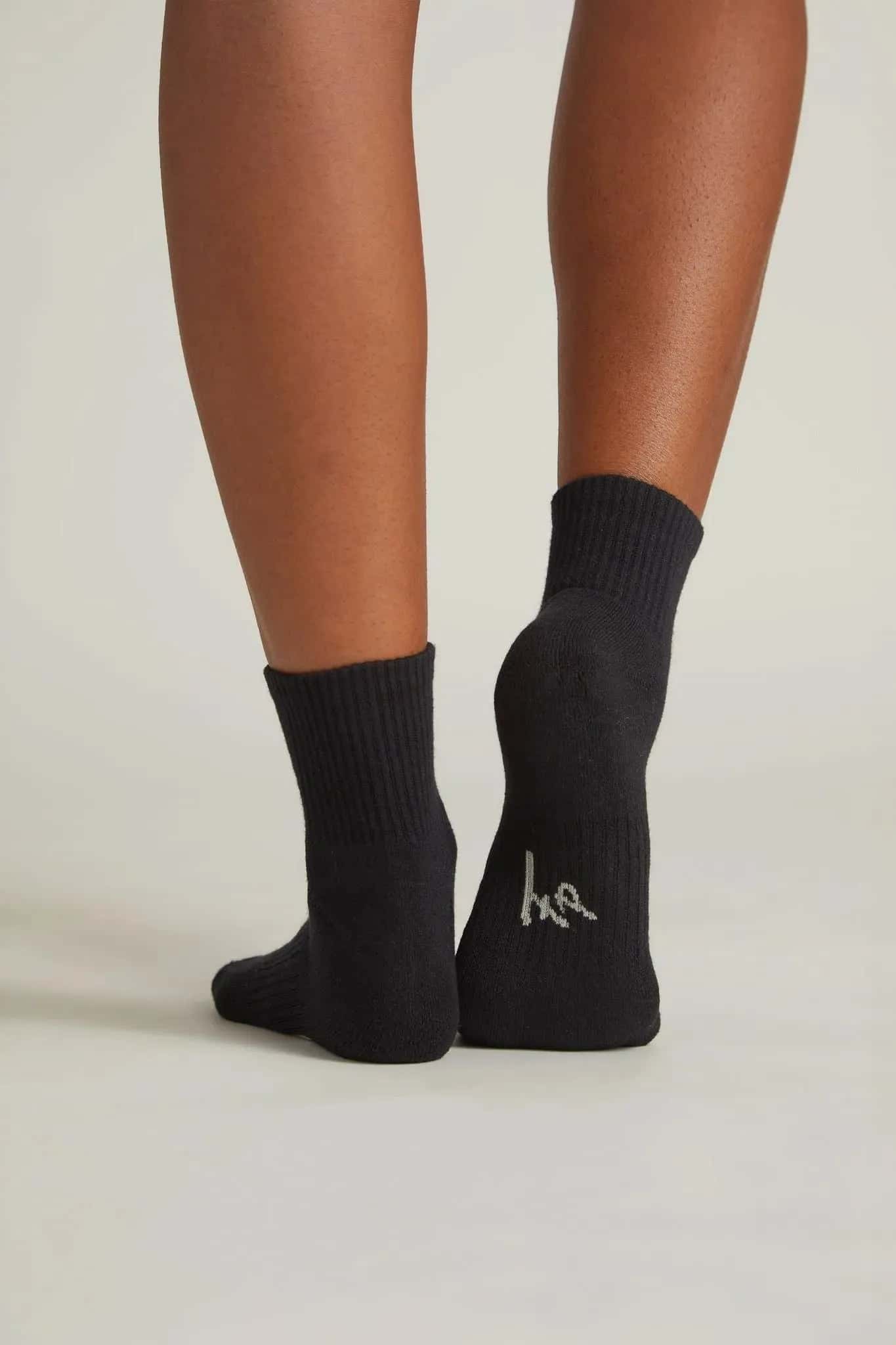 FP Bamboo Quarter Socks