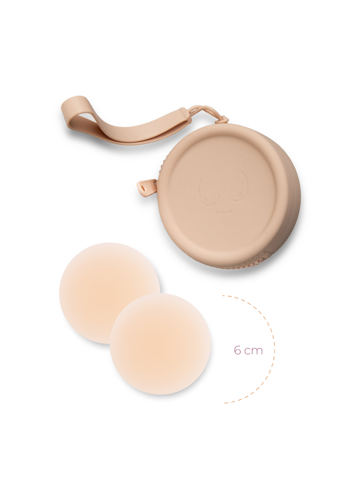 Deluxe Duo - Silicone Travel Case + X1 Pair of Nipple Covers
